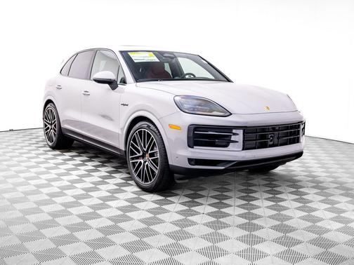 Chalk 2026 Porsche Cayenne Cayenne S E-Hybrid