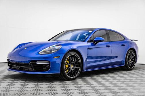 2018 Porsche Panamera Turbo