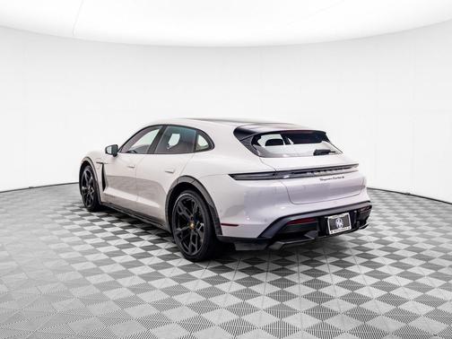 2022 Porsche Taycan Turbo S