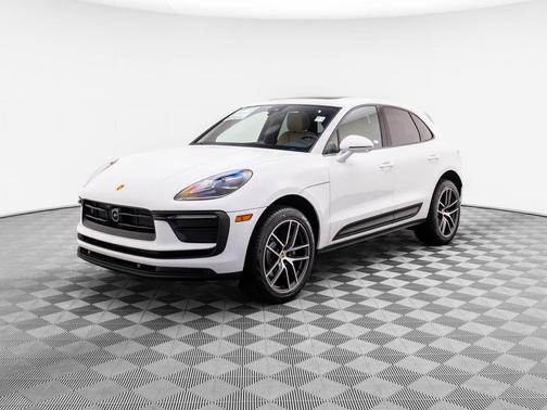 2025 Porsche Macan 