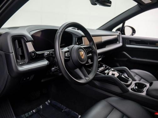 2024 Porsche Cayenne 