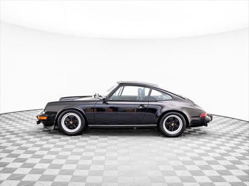 1983 Porsche 911 Base