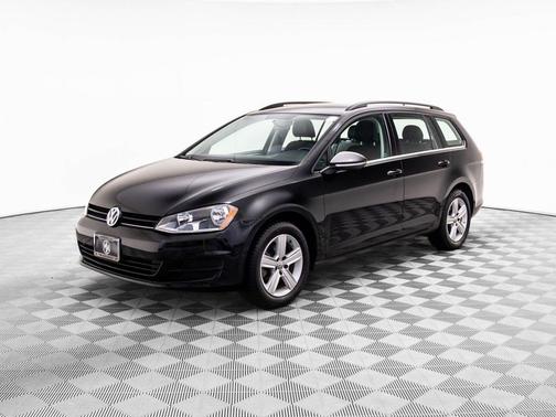 2015 Volkswagen Golf SportWagen TDI S 4-Door