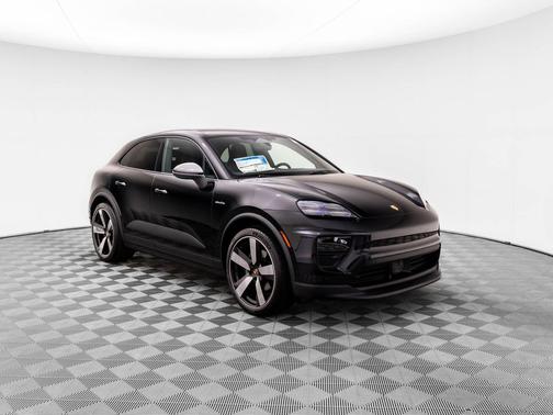 2024 Porsche Macan 4