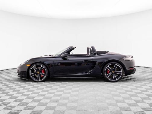 2025 Porsche 718 Boxster GTS 4.0
