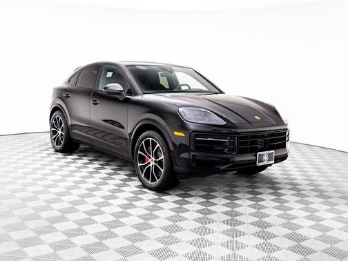 2024 Porsche Cayenne S