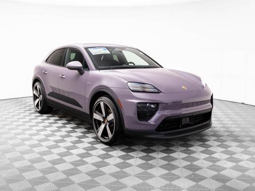 2025 Porsche Macan 4S