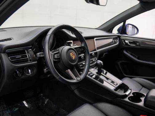 2024 Porsche Macan S