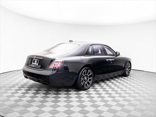 2022 Rolls-Royce Ghost Black Badge