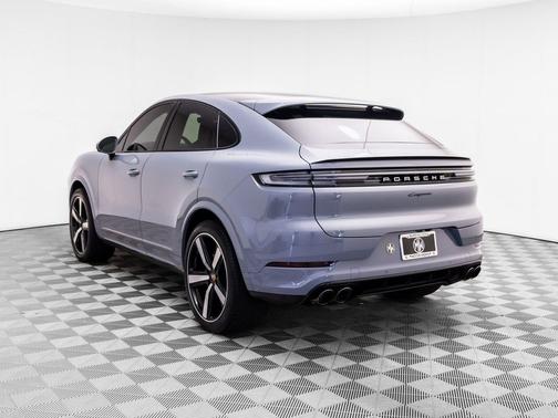 Arctic Grey 2025 Porsche Cayenne Cayenne