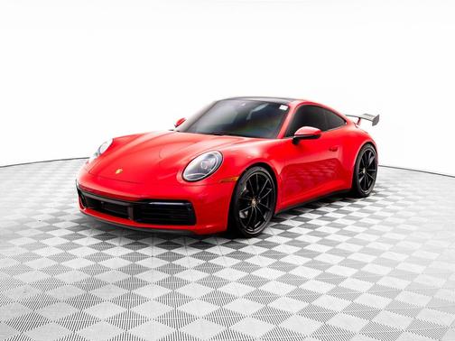 2022 Porsche 911 Carrera