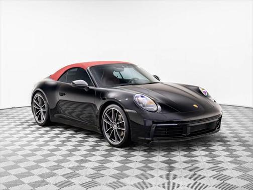2022 Porsche 911 Carrera