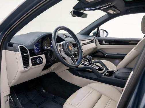 2019 Porsche Cayenne Cayenne