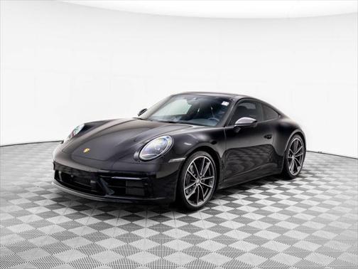 2022 Porsche 911 Carrera
