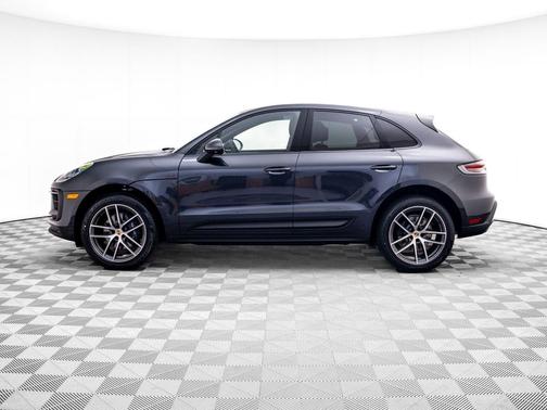 Volcano Grey Metallic 2026 Porsche Macan Macan