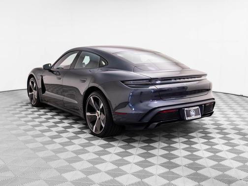 2020 Porsche Taycan Turbo