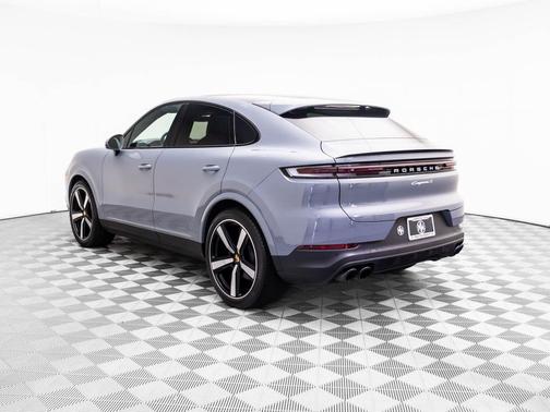 2024 Porsche Cayenne S