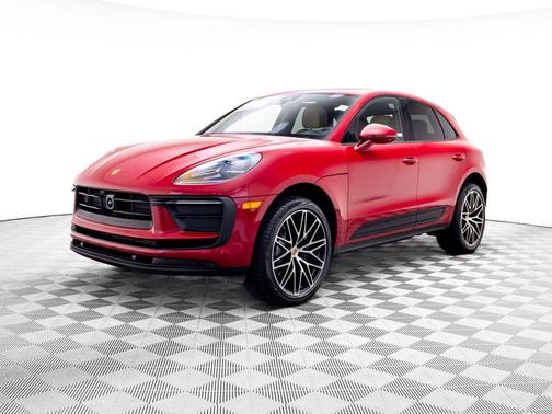 Carmine Red 2026 Porsche Macan Macan
