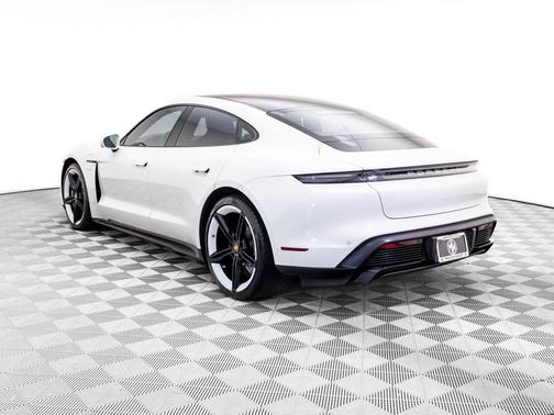 2021 Porsche Taycan Turbo S