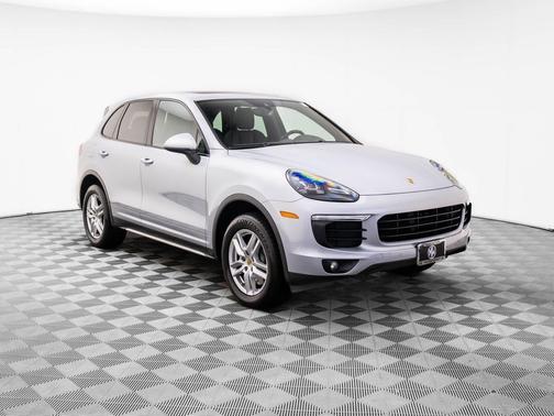 2016 Porsche Cayenne Cayenne