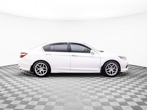 2016 Honda Accord Touring