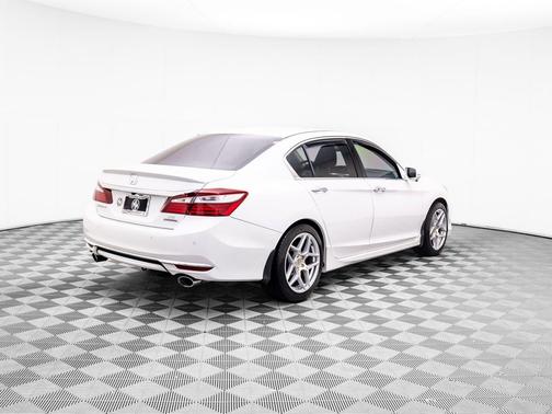 2016 Honda Accord Touring