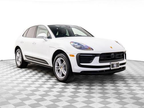 2025 Porsche Macan 