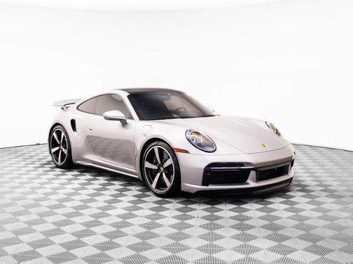 2021 Porsche 911 Turbo S