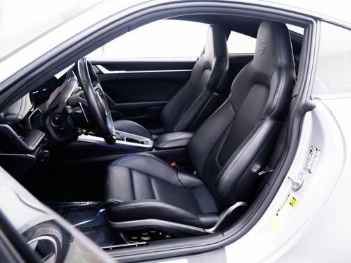 2021 Porsche 911 Turbo S