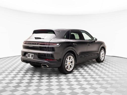 2024 Porsche Cayenne