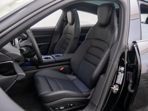 2026 Porsche Taycan 4