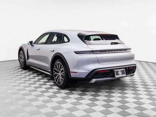 2022 Porsche Taycan 4