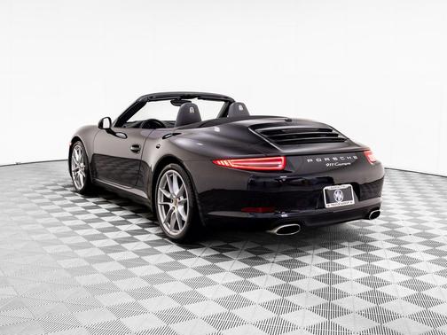 2015 Porsche 911 Carrera