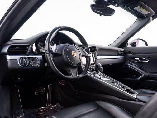 2015 Porsche 911 Carrera