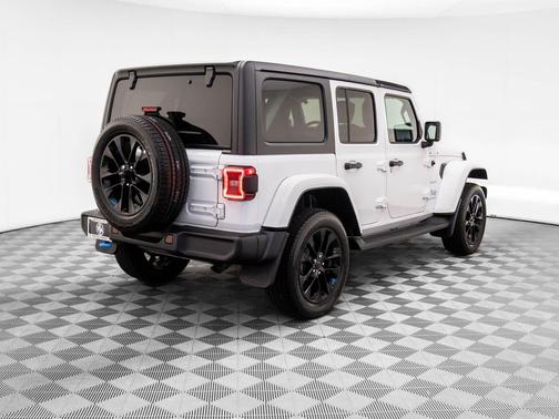 2022 Jeep Wrangler Unlimited 4xe Sahara