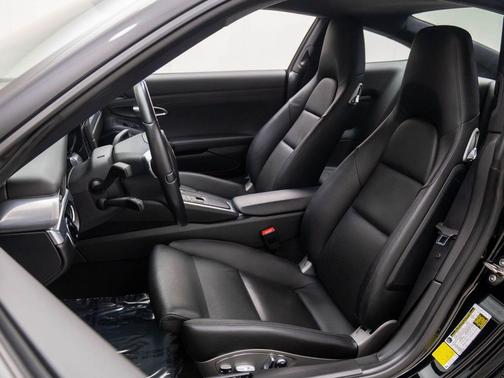 2012 Porsche 911 Carrera