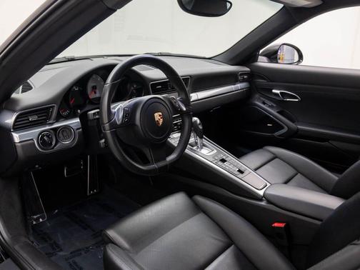 2012 Porsche 911 Carrera