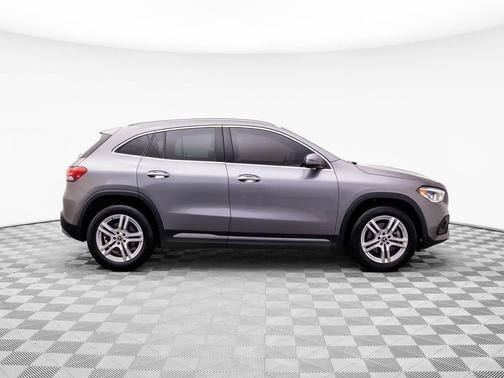 2021 Mercedes-Benz GLA 250 Base 4MATIC
