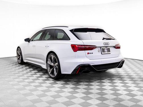 2023 Audi RS 6 Avant 4.0T
