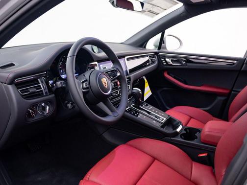 Chalk 2026 Porsche Macan Macan