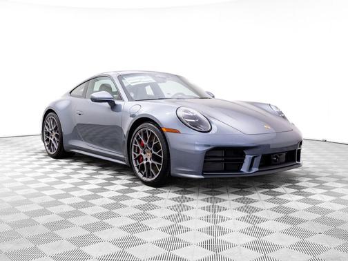 2026 Porsche 911 Carrera 4S