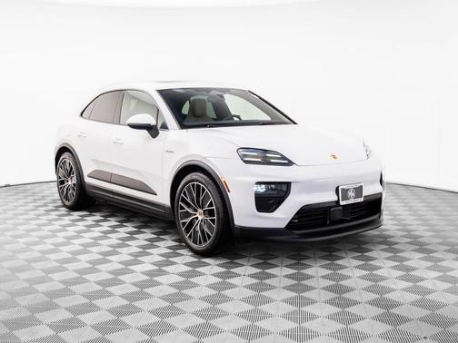2025 Porsche Macan 