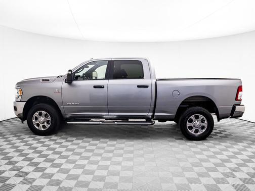 2023 RAM 2500 Big Horn Crew Cab 4x4 6'4' Box