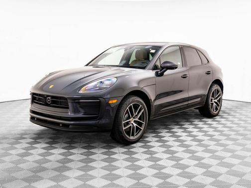 Volcano Grey Metallic 2026 Porsche Macan Macan