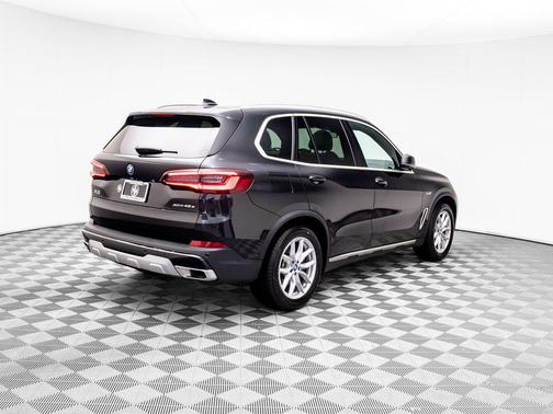 2023 BMW X5 PHEV xDrive45e