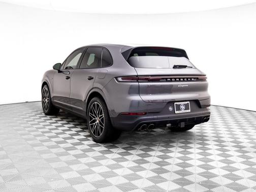 2026 Porsche Cayenne Cayenne E-Hybrid
