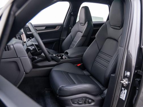 2026 Porsche Cayenne Cayenne E-Hybrid