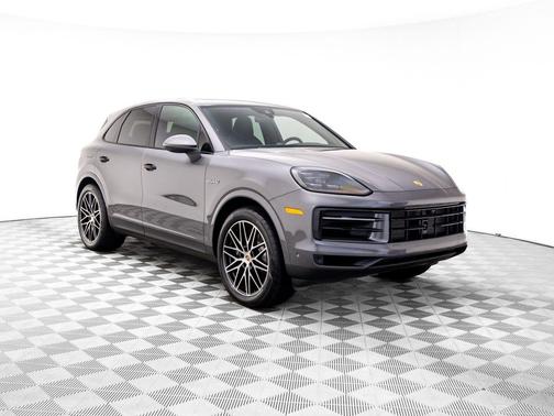 2026 Porsche Cayenne Cayenne E-Hybrid