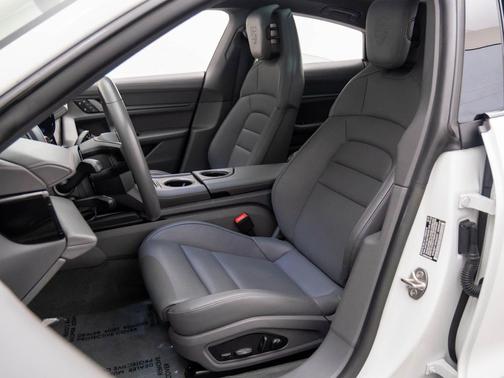 2023 Porsche Taycan 4S
