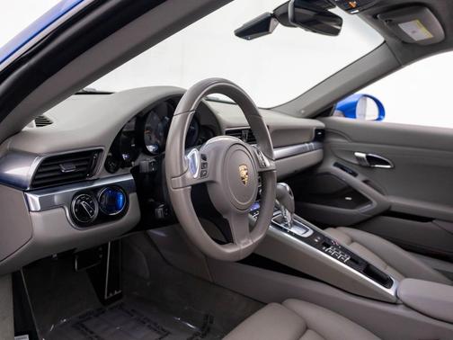 Sapphire Blue Metallic 2015 Porsche 911 Carrera 4S
